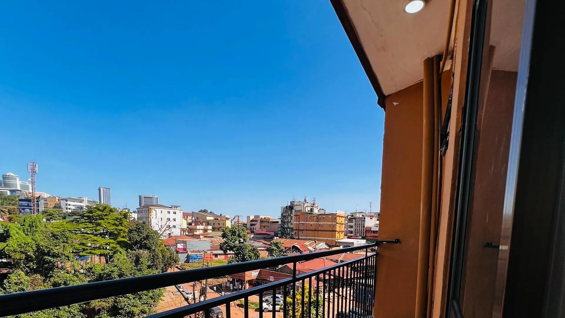 Botique Inn Kampala Lägenhet